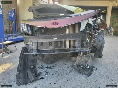 Photo 1 of 30: 2015 Kia K5, VIN KNAGU415GGA033228 — Korean insurance auction