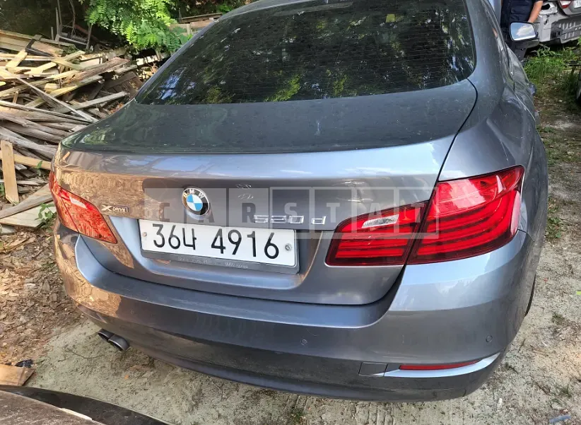 Photo 2 of 9: 2015 BMW 520d xDrive — Korean insurance auction