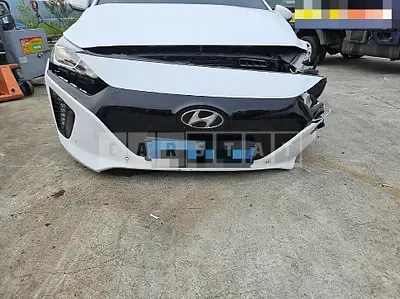 Photo 1 of 5: 2019 Hyundai Ionic Electric — Korean insurance auction