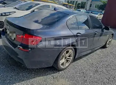Photo 2 of 9: 2015 BMW 530d xDrive, VIN WBA5D3105FGV80546 — Korean insurance auction