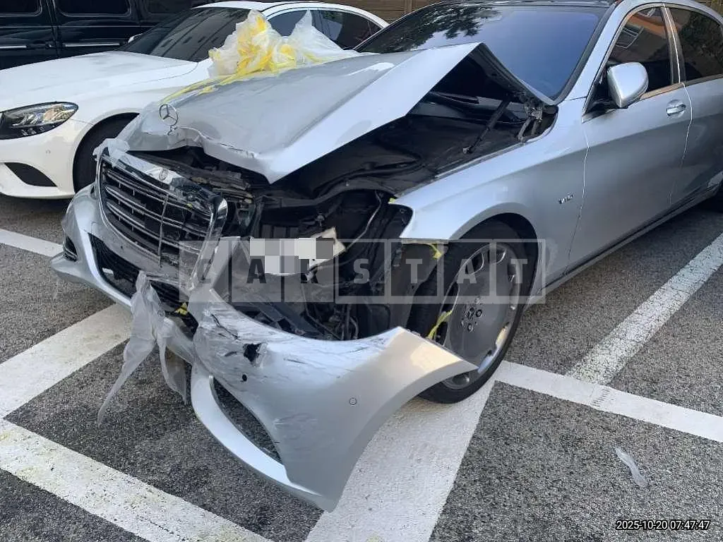 Photo 2 of 27: 2015 Mercedes-Benz Maybach S600 — Korean insurance auction
