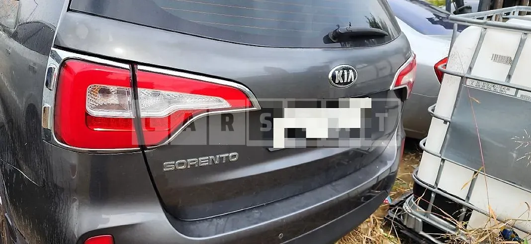 Photo 2 of 10: 2014 Kia Sorento R — Korean insurance auction
