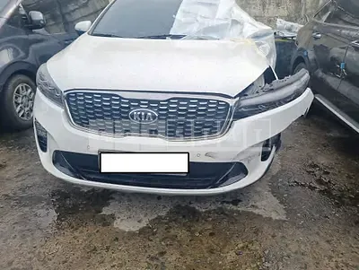 Photo 1 of 22: 2018 Kia Sorento, VIN KNAPH81BBJA438607 — Korean insurance auction
