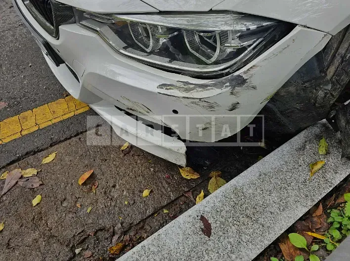 Photo 2 of 6: 2016 BMW 320d, VIN WBA8C510XGK634174 — Korean insurance auction