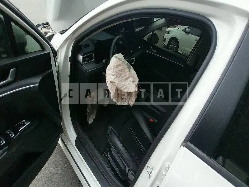 Photo 2 of 22: 2021 Kia K5 2.0(LPG) — Korean insurance auction