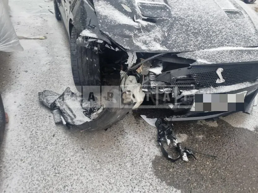 Photo 2 of 21: 2019 Ford Mustang 2.3 Convertible, VIN 1FATP8UH2K5190757 — Korean insurance auction