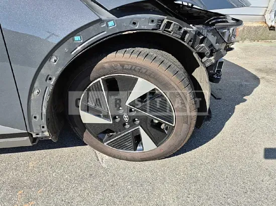 Photo 2 of 23: 2025 Hyundai IONIQ 5, VIN KMHKR81CPSU349485 — Korean insurance auction
