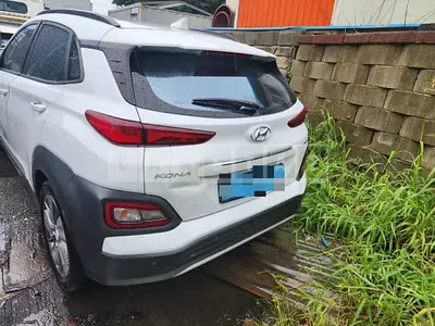 Photo 1 of 9: 2019 Hyundai Kona Electric, VIN KMHK381GFKU033332 — Korean insurance auction