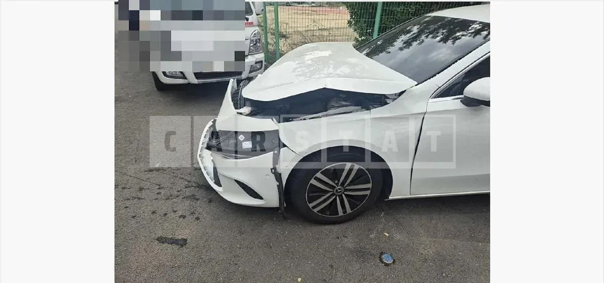 Photo 2 of 25: 2022 Mercedes-Benz A220 Sedan — Korean insurance auction