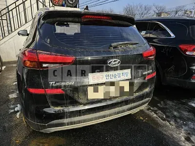 Photo 1 of 7: 2019 Hyundai Tucson TL 4WD — Korean insurance auction