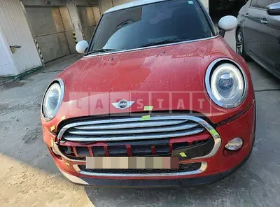 Photo 1 of 24: 2017 MINI Cooper D — Korean insurance auction