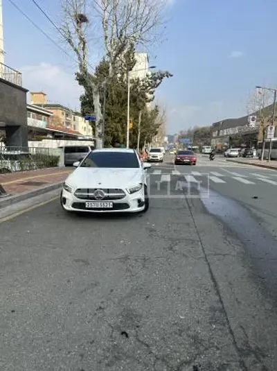Photo 1 of 6: 2020 Mercedes-Benz A220 Sedan — Korean insurance auction