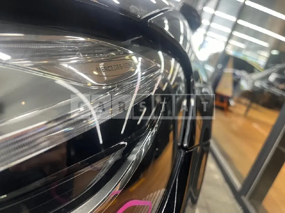 Photo 2 of 5: 2019 Mercedes-Benz (parts) E300 4Matic Headlamp, VIN WDDZF4KB4KA680323 — Korean insurance auction