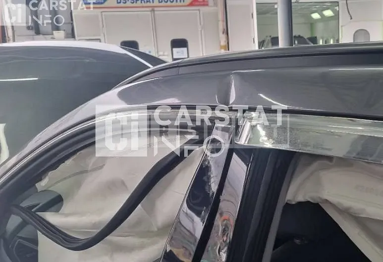 Photo 2 of 18: 2016 Hyundai Santa Fe, VIN KMHSW81UBGU680628 — Korean insurance auction