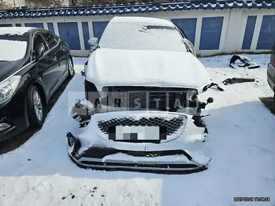 Photo 1 of 23: 2021 Genesis GV70 AWD — Korean insurance auction