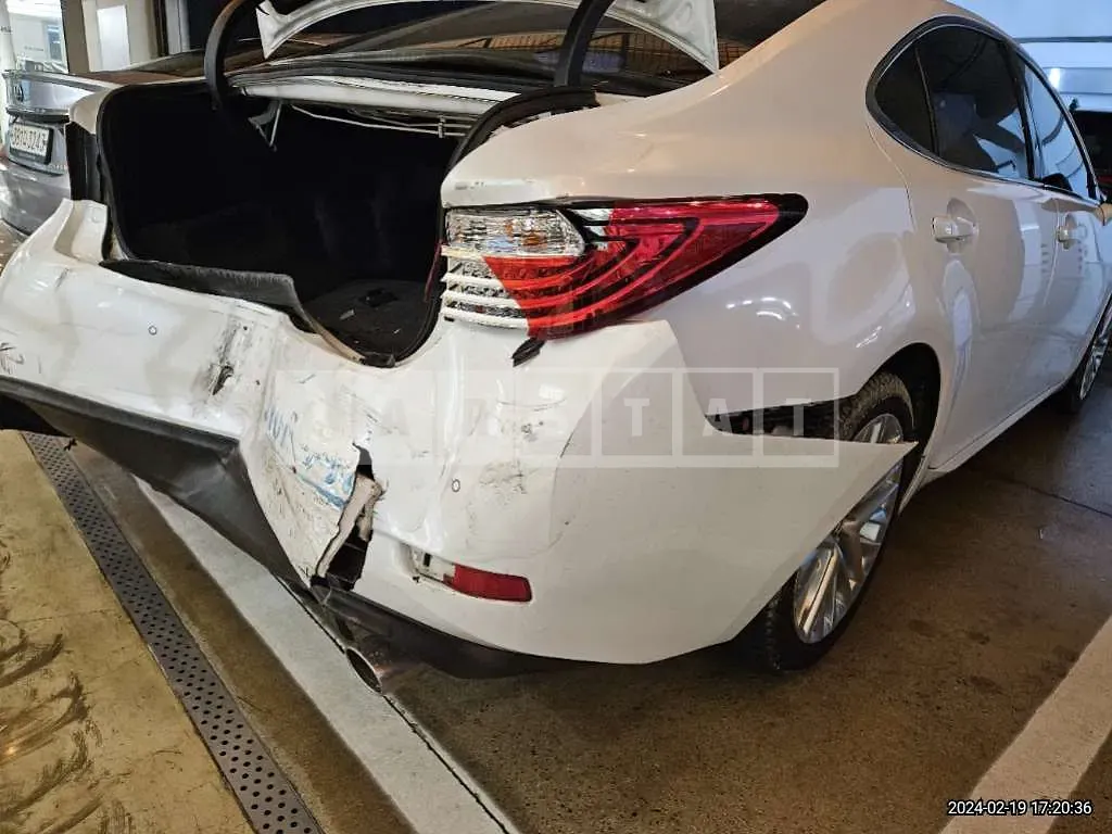 Photo 2 of 8: 2015 Lexus Es 350, VIN JTHBK1GG3F2197088 — Korean insurance auction