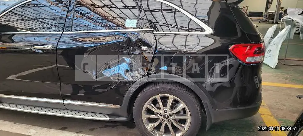 Photo 2 of 28: 2015 Kia Sorento, VIN KNAPK81BDFA012507 — Korean insurance auction