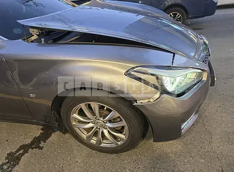 Photo 2 of 13: 2016 Infiniti Q70 3.7 — Korean insurance auction