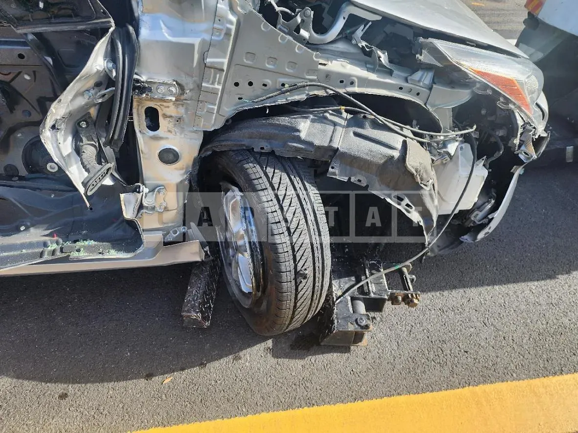 Photo 2 of 18: 2016 Toyota Prius — Korean insurance auction