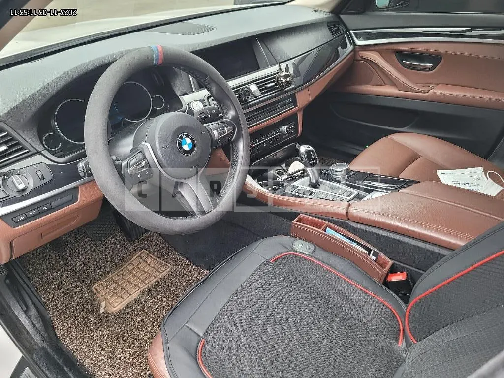 Photo 2 of 7: 2016 BMW 520d xDrive, VIN WBA5E7102GG567775 — Korean insurance auction
