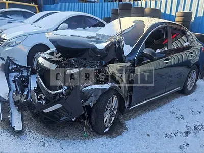 Photo 1 of 5: 2019 Kia K5 — Korean insurance auction