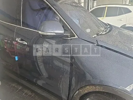 Photo 2 of 34: 2018 Hyundai Santa Fe, VIN KMHSW81ABJU849808 — Korean insurance auction