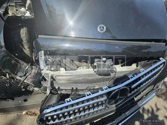 Photo 2 of 25: 2022 Mercedes-Benz E350 4Matic — Korean insurance auction