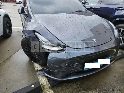 Photo 1 of 30: 2021 Tesla Model Y LongRange — Korean insurance auction