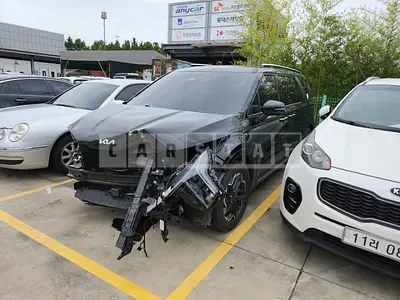 Photo 1 of 21: 2024 Kia Carnival, VIN KNANC813BRS409903 — Korean insurance auction