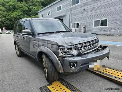 Photo 1 of 25: 2015 Land Rover Discovery 4 3.0d — Korean insurance auction