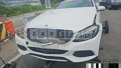 Photo 1 of 5: 2016 Mercedes-Benz C220 d — Korean insurance auction