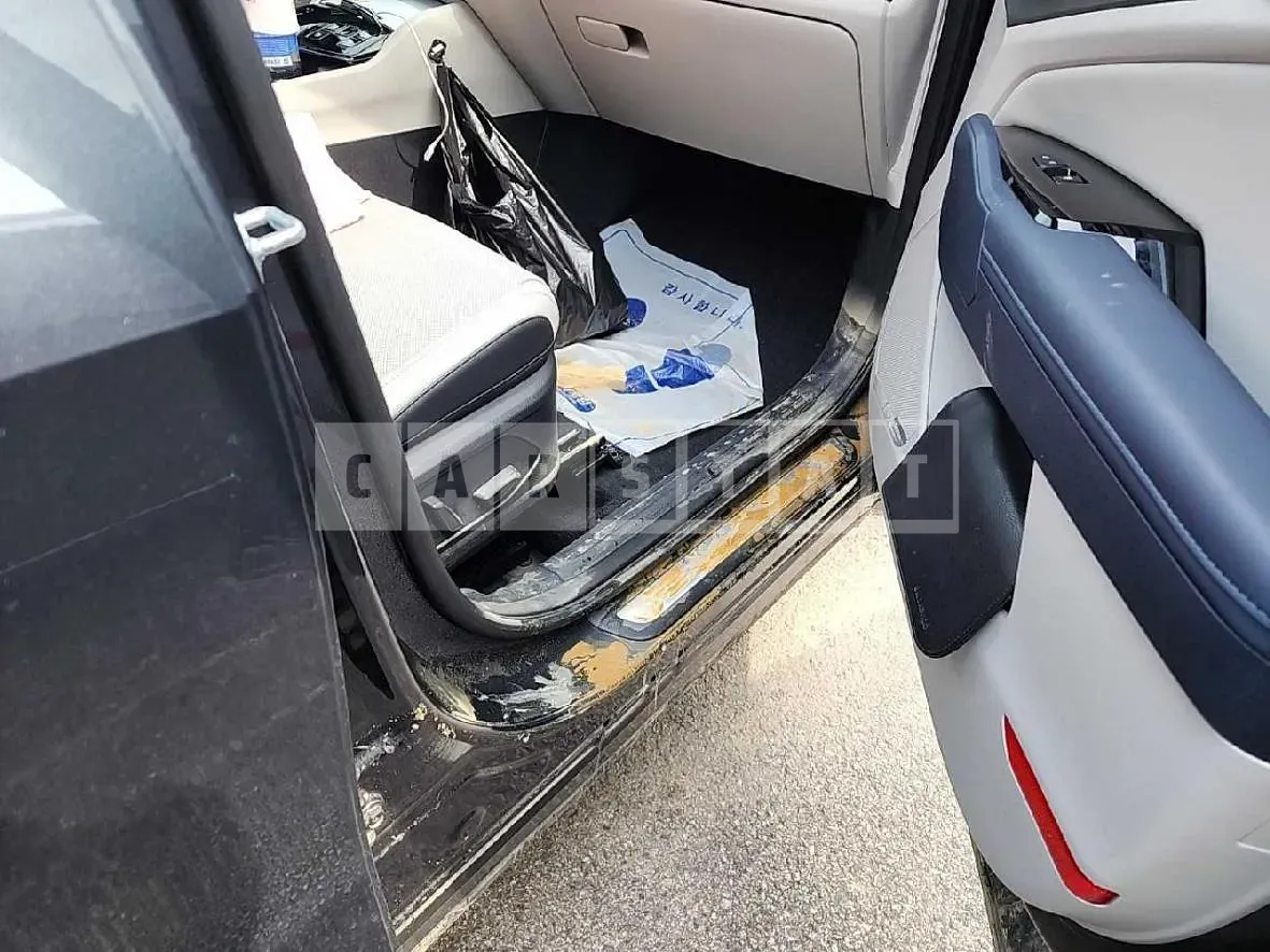 Photo 2 of 17: 2023 Kia Sportage Gasoline — Korean insurance auction