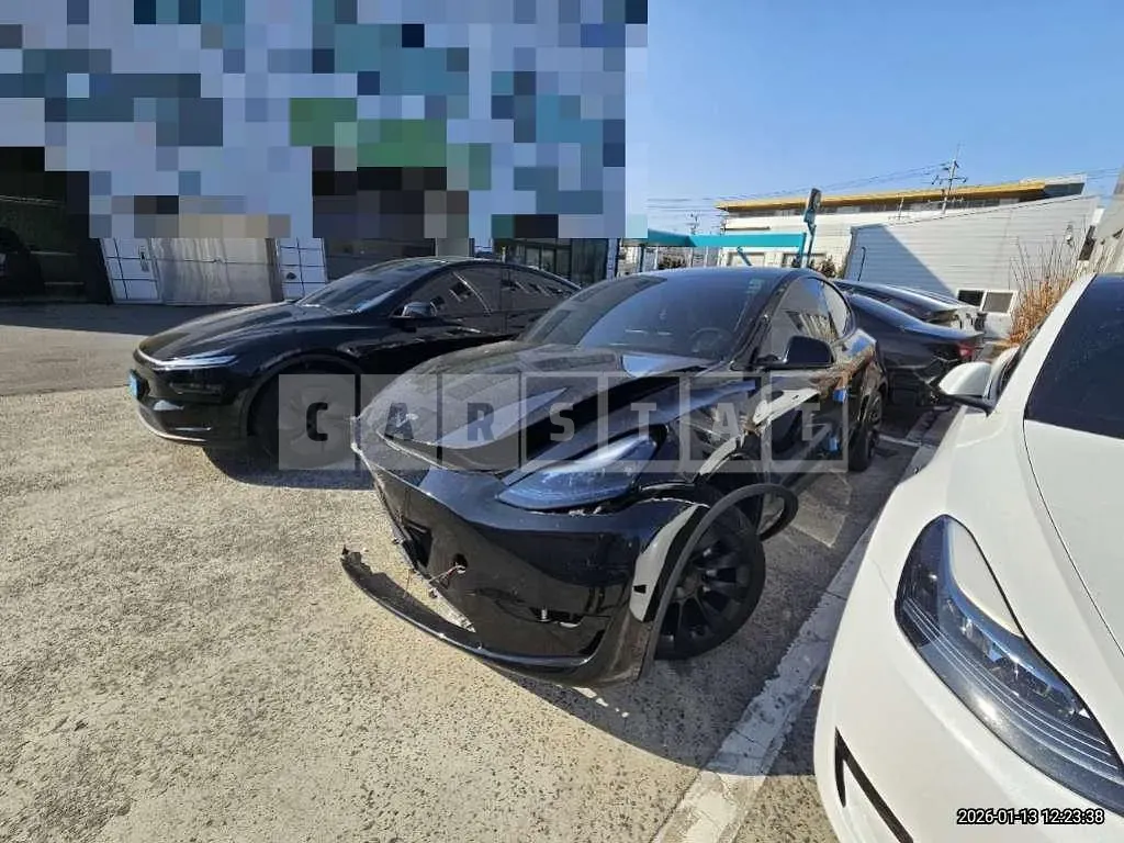 Photo 2 of 47: 2023 Tesla Model Y RWD — Korean insurance auction