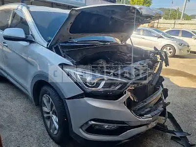 Photo 1 of 9: 2016 Hyundai Santa Fe, VIN KMHSW81UBGU566239 — Korean insurance auction