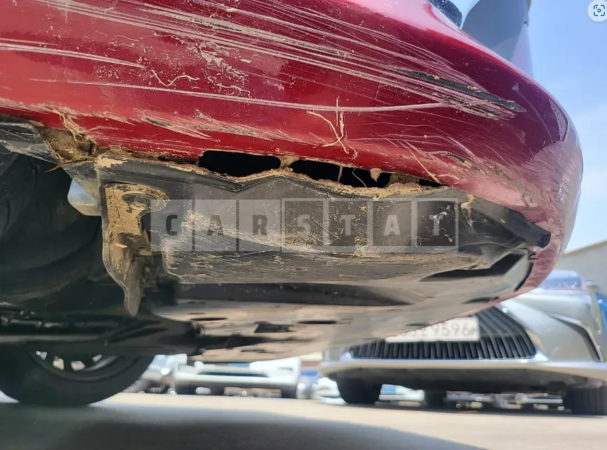 Photo 2 of 9: 2019 Lexus ES300h — Korean insurance auction