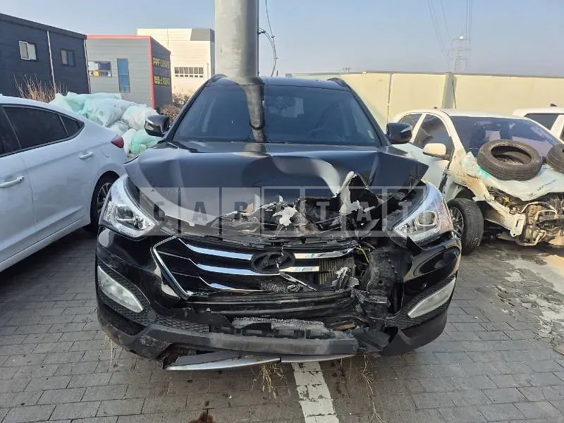 Photo 2 of 26: 2014 Hyundai Santa Fe DM 2.0 — Korean insurance auction