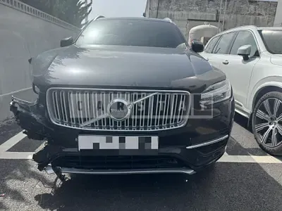Photo 1 of 8: 2018 Volvo XC90D5 AWD — Korean insurance auction