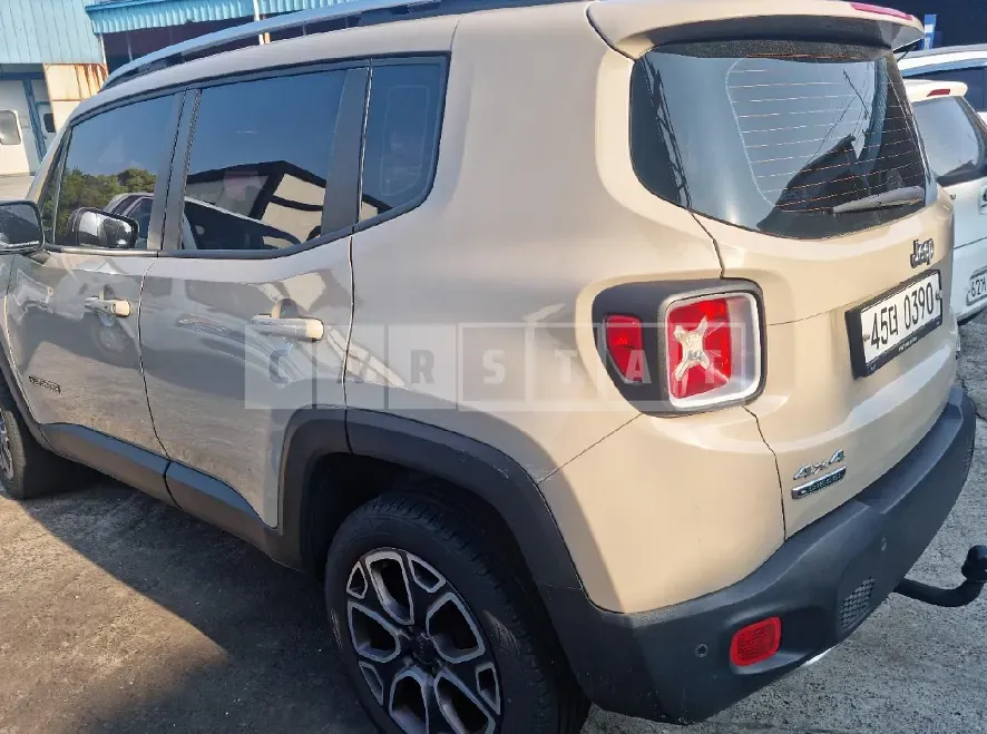 Photo 2 of 6: 2016 Jeep Renegade, VIN 1C4BU0000GPC61926 — Korean insurance auction