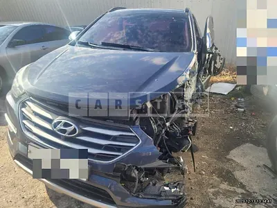 Photo 1 of 13: 2015 Hyundai Santa Fe DM 2.0, VIN KMHSW81UBGU581153 — Korean insurance auction