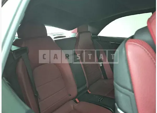 Photo 2 of 22: 2017 Mercedes-Benz E 200 — Korean insurance auction
