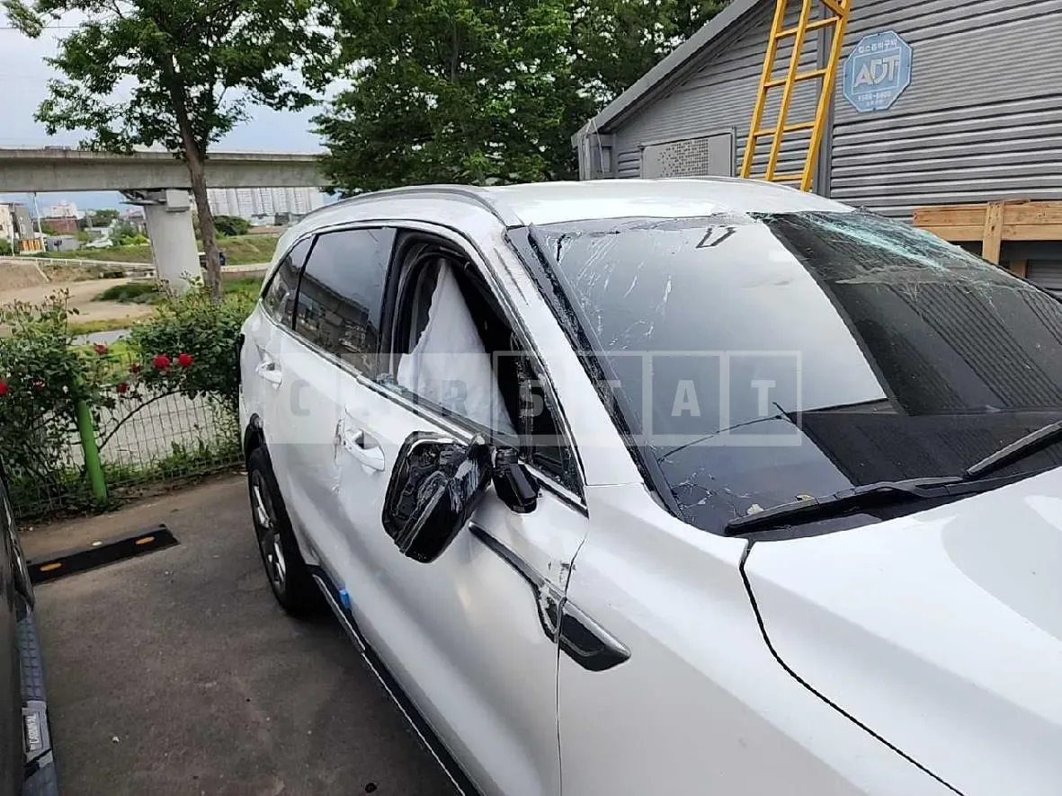 Photo 2 of 56: 2020 Kia Sorento 2.2 — Korean insurance auction