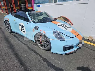 2017 Porsche 911 Carrera 4S Cabriolet