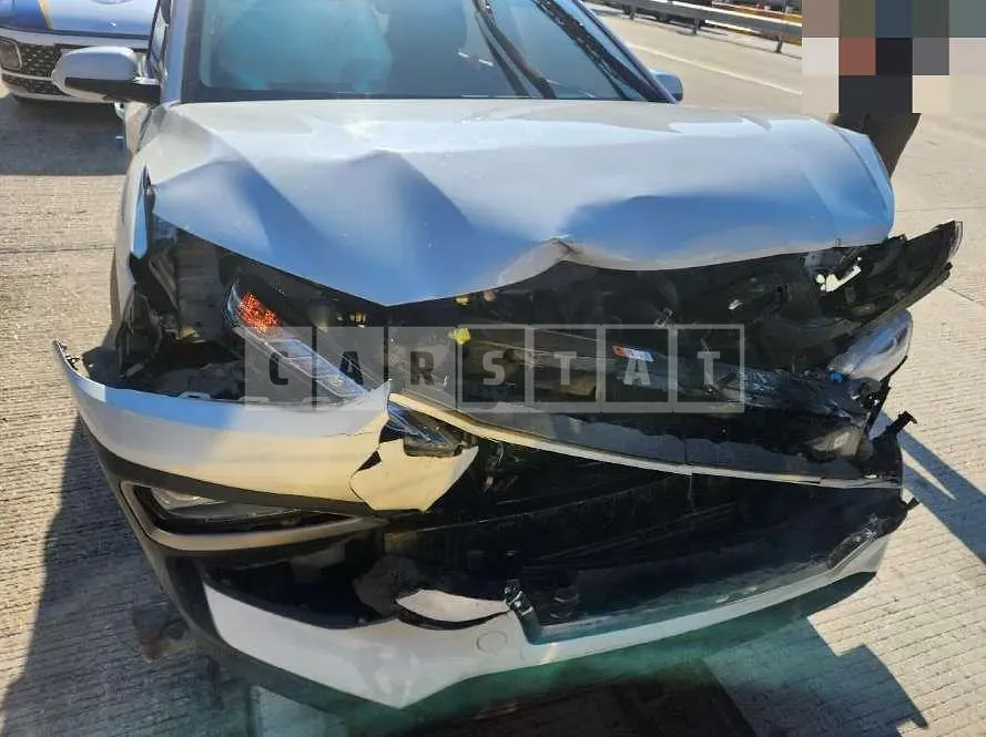 Photo 2 of 23: 2019 Hyundai Kona Gasoline — Korean insurance auction