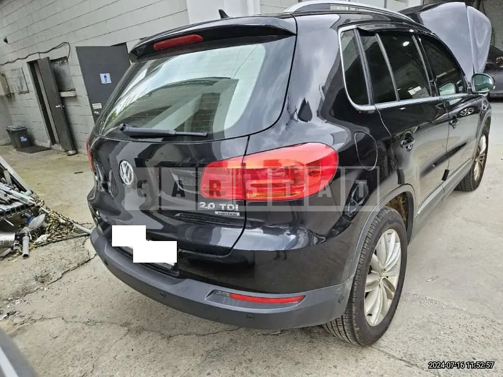 Photo 2 of 35: 2015 Volkswagen Tiguan 2.0 TDI Blue Motion — Korean insurance auction