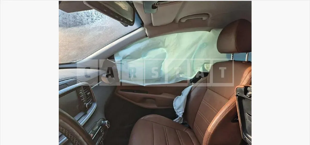 Photo 2 of 26: 2018 Kia Sorento 4WD — Korean insurance auction