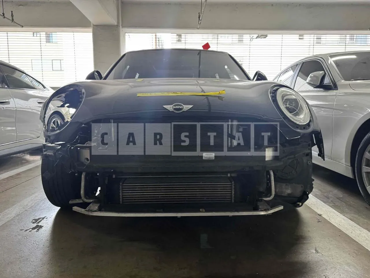 Photo 2 of 17: 2016 MINI Cooper D Clubman, VIN WMWLR9104G2B33476 — Korean insurance auction