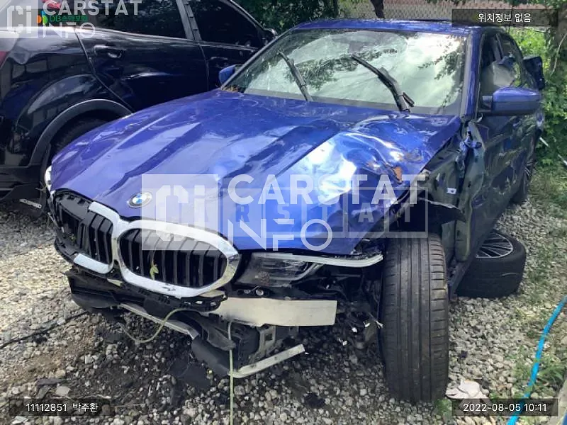 Photo 2 of 10: 2019 BMW 320d, VIN WBA5V5100KAJ56147 — Korean insurance auction