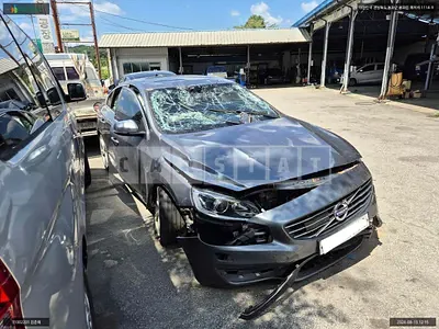 Photo 1 of 21: 2018 Volvo S60 D4, VIN YV1FSA8BDJ2461851 — Korean insurance auction
