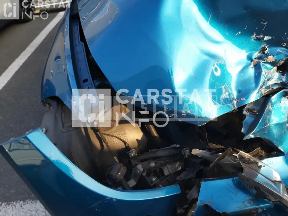 Photo 2 of 16: 2018 BMW M2., VIN WBS1J5104JVE54345 — Korean insurance auction