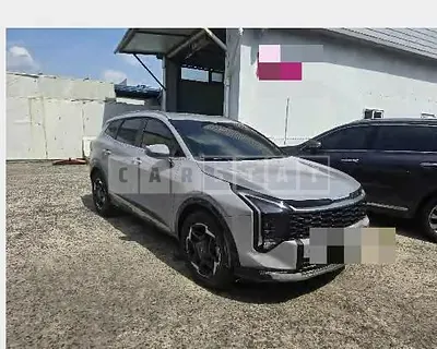 Photo 1 of 43: 2024 Kia Sportage Hybrid — Korean insurance auction